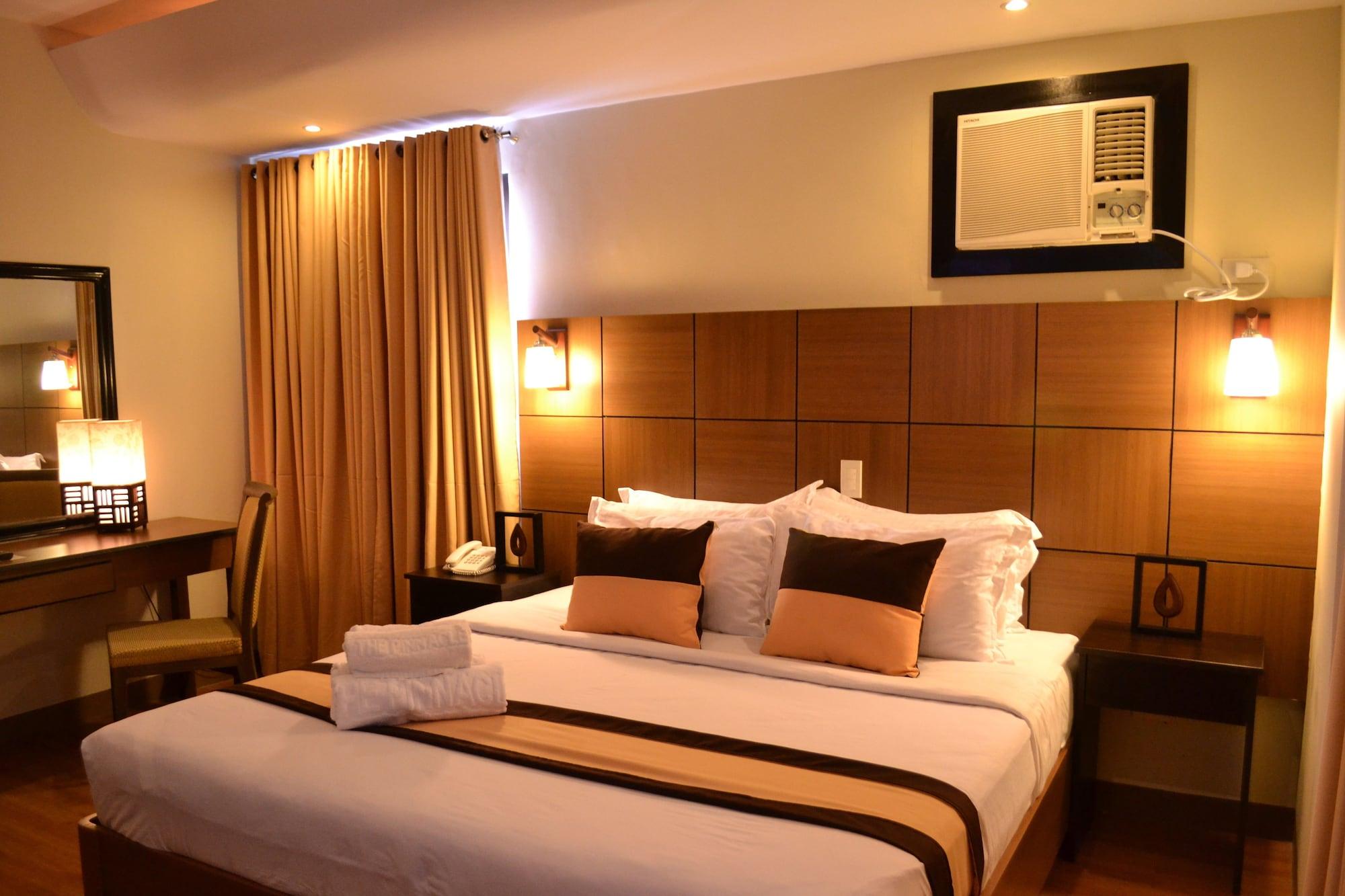 The Pinnacle Hotel And Suites Davao City Eksteriør billede