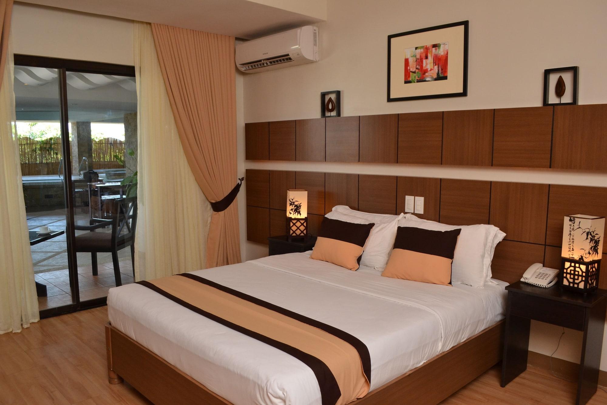 The Pinnacle Hotel And Suites Davao City Eksteriør billede