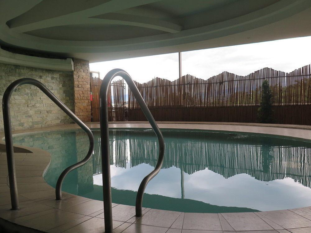 The Pinnacle Hotel And Suites Davao City Eksteriør billede
